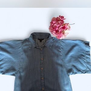 Banana Republic Light Blue Chambray Shirt